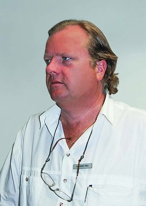 Dr. Fritz Seifert