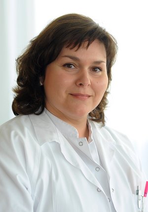 Dr. Nadja Schurz-Bamieh