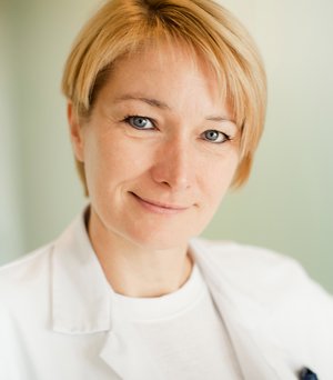 Dr. Christine Kapral