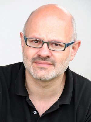 Dr. Helmut Schneiderbauer